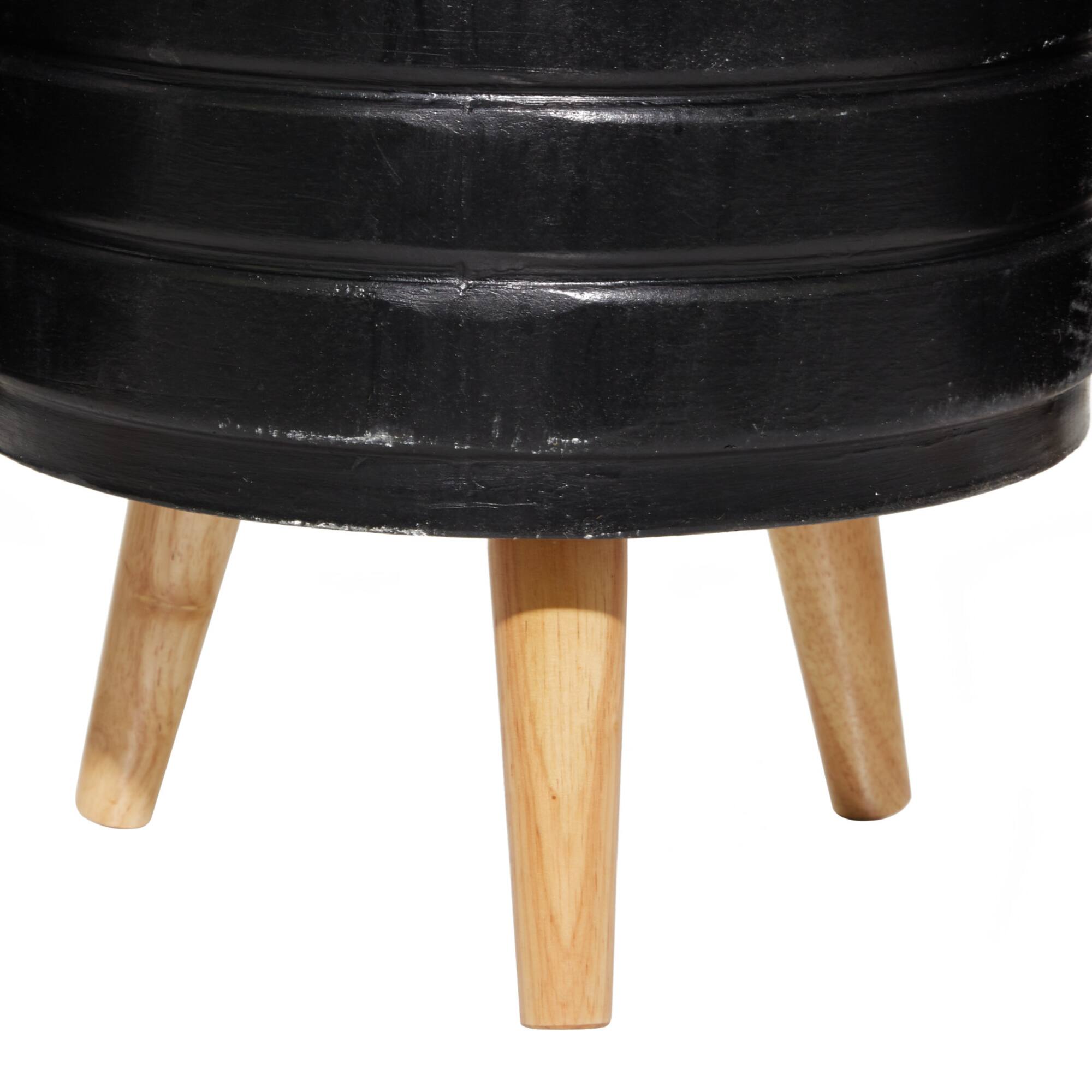 CosmoLiving by Cosmopolitan Set of 3 Black MgO Planter 18", 16", 15"